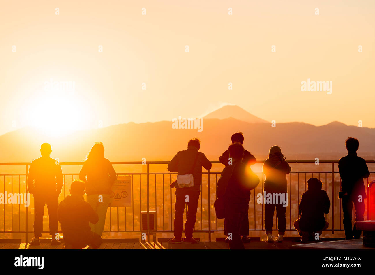 People looking at Mt. Fuji Roppongi Hills Mori Tower Stock Photo