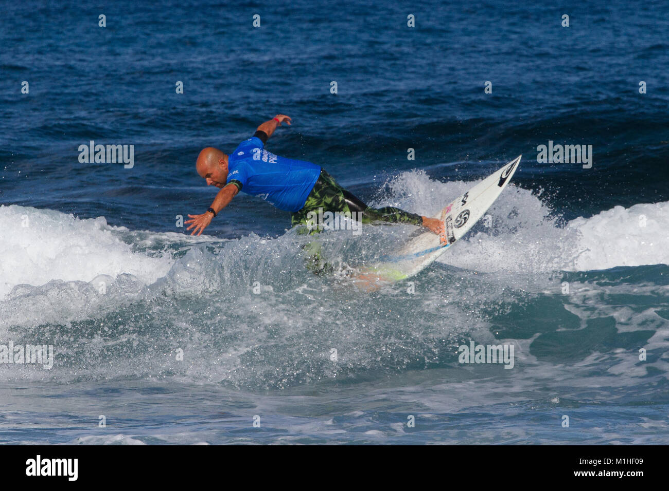 Arona, Spain. 30th Jan, 2018. First day off the Las Americas Pro surfing for the World ChampionsLeague with participants off many countries from sudafrica, brasil europe Credit: Mercedes Menendez/Pacific Press/Alamy Live News Stock Photo