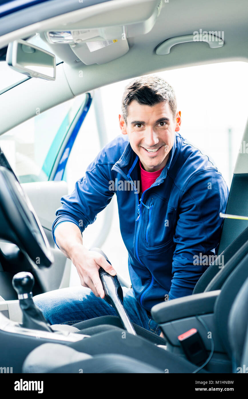 Car wash vacuum hires stock photography and images Alamy