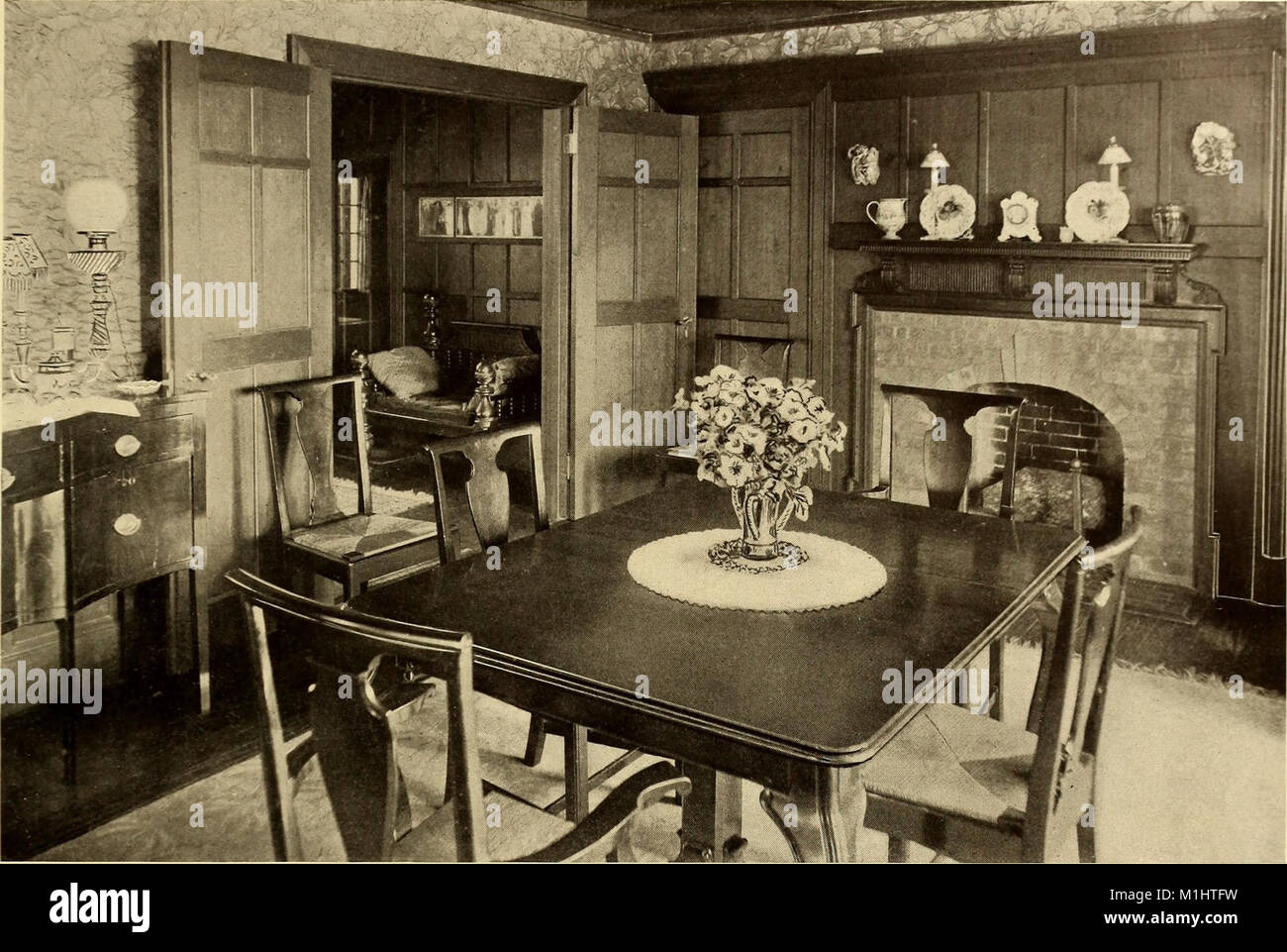 The 1907 edition of American Homes and Gardens showcases American ...