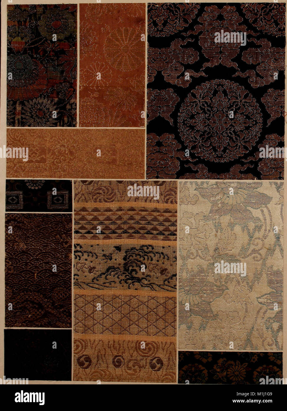 This collection of Oriental textile samples from the year 1700 ...