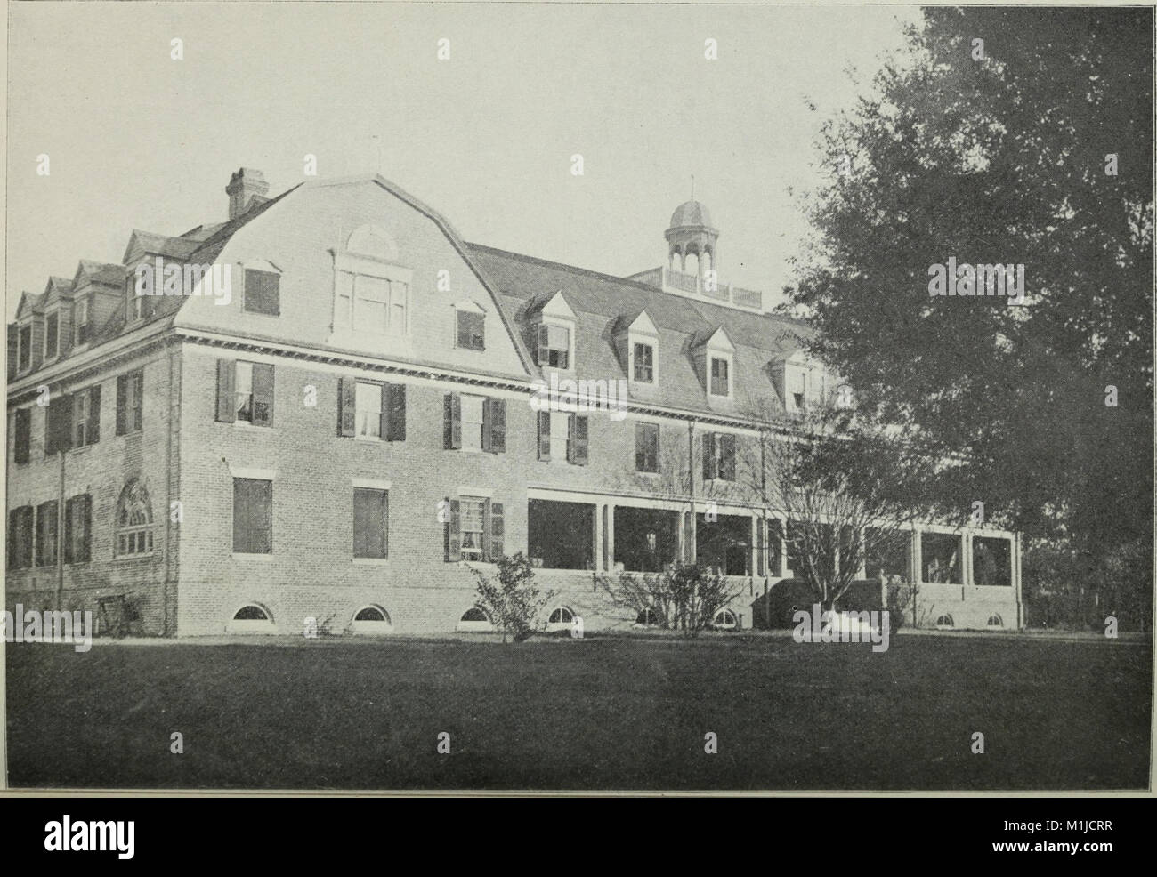 The 1900 annual catalogue of John B. Stetson University, listing