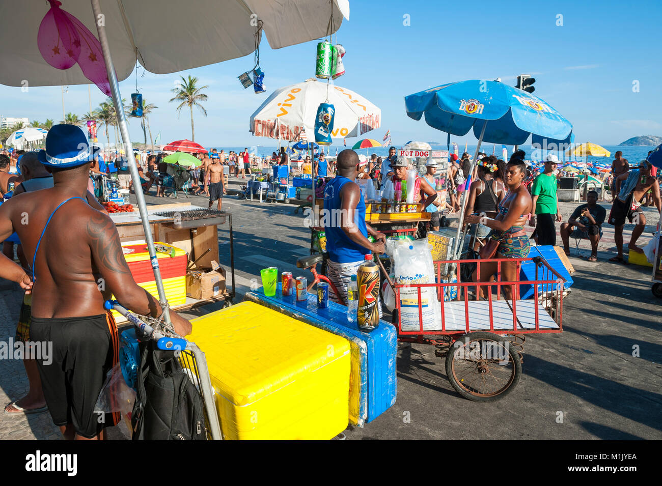 Rio carnival dancer hi-res stock photography and images - Alamy