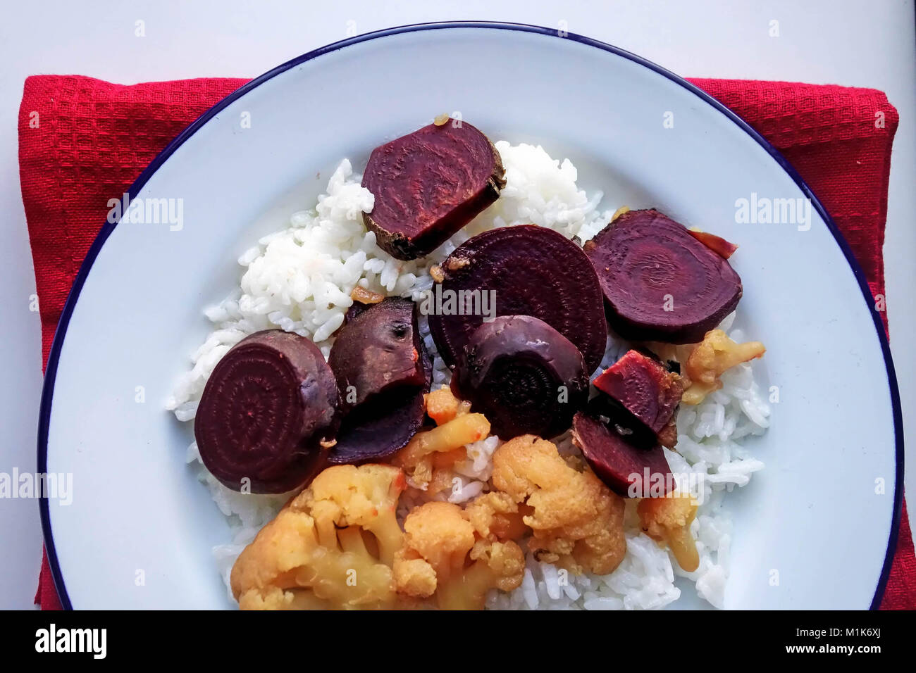 Cauliflower stew hires stock photography and images Alamy