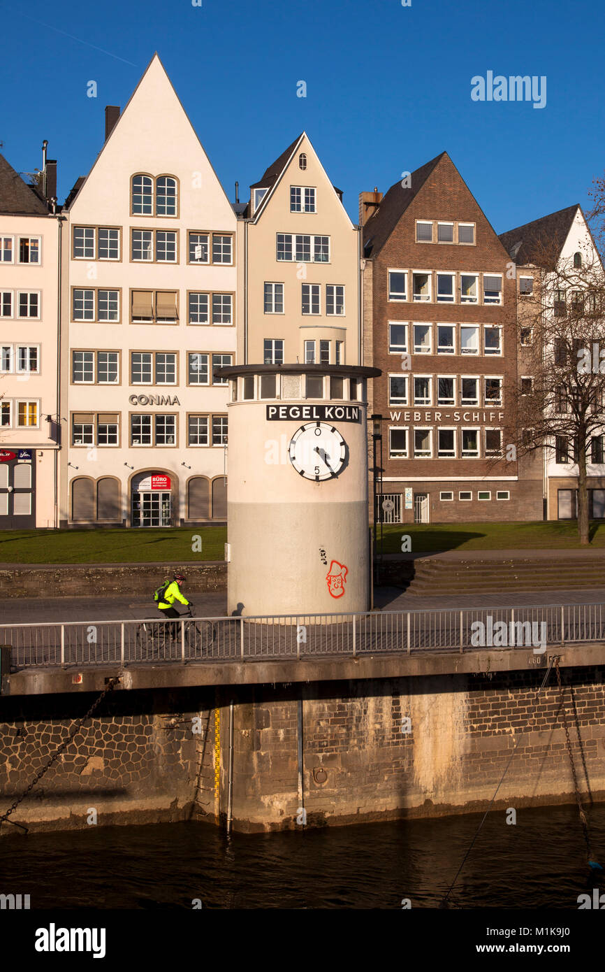 Germany, Cologne, water level clock in the old part of the town at the Frankenwerft.  Deutschland, Koeln, der Koelner Pegel in der Altstadt an der Fra Stock Photo