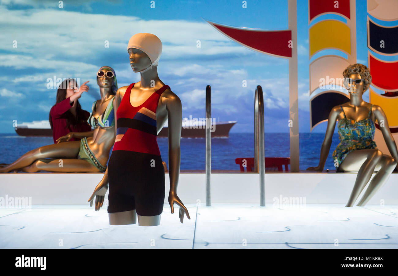 Sea Voyage With Passing Liners Hi res Stock Photography And Images Alamy