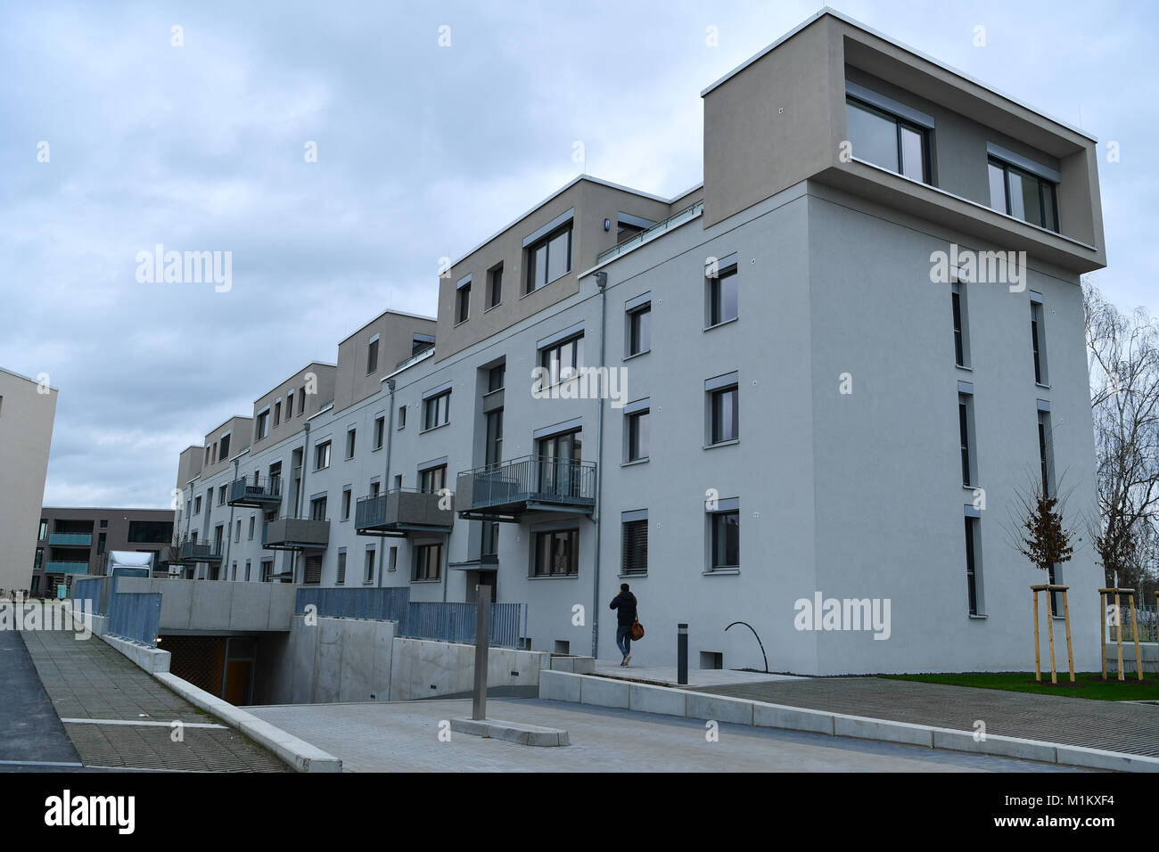 Mannheim, Germany. 31st Jan, 2018. New apartment buildings stand at the
