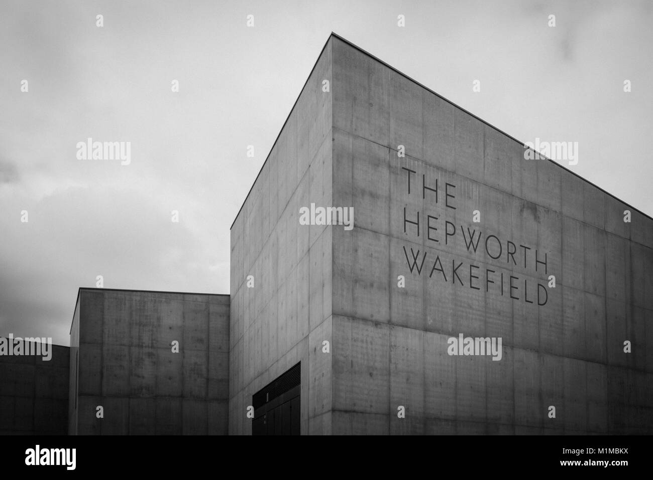 Black and White Abstract images of the exterior of The Hepworth Museum, Wakefield, Yorkshire PHILLIP ROBERTS Stock Photo