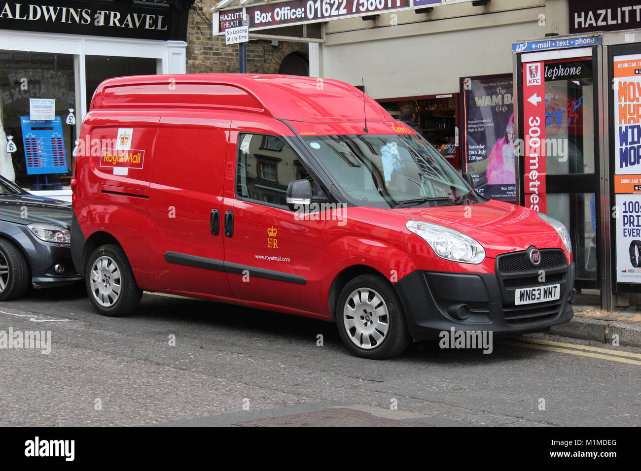 Royal mail delivery van hires stock photography and images Alamy