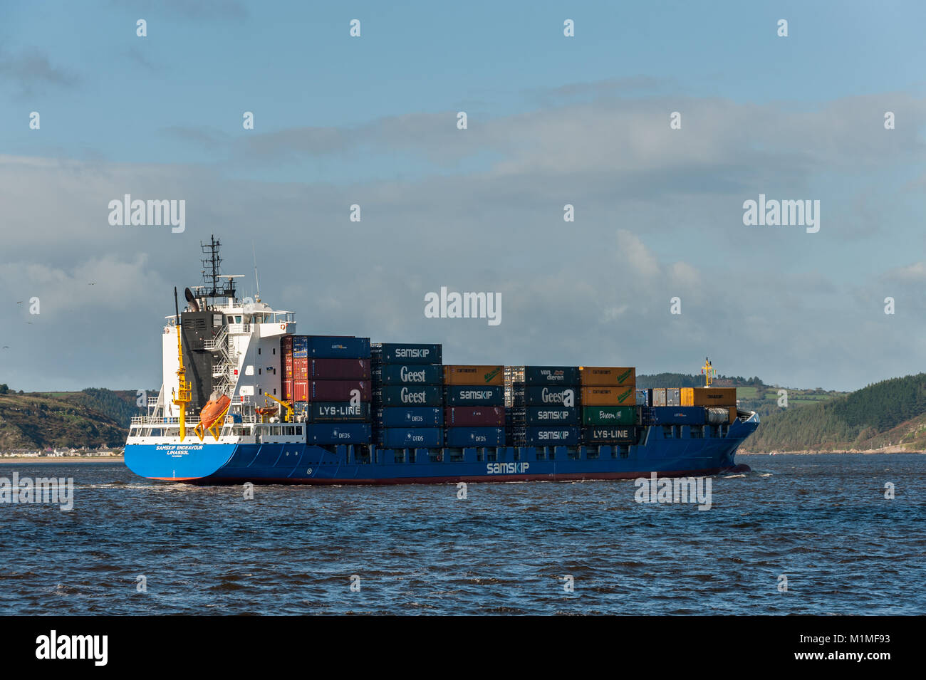 Cargo ship ireland hi-res stock photography and images - Alamy