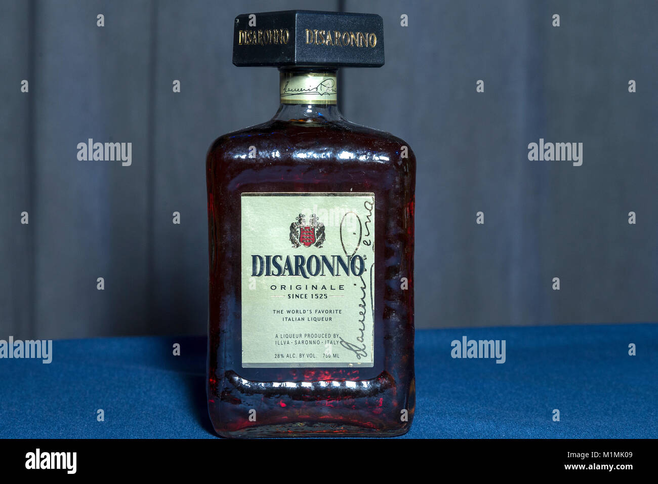 Disaronno Royalty-Free Images, Stock Photos & Pictures