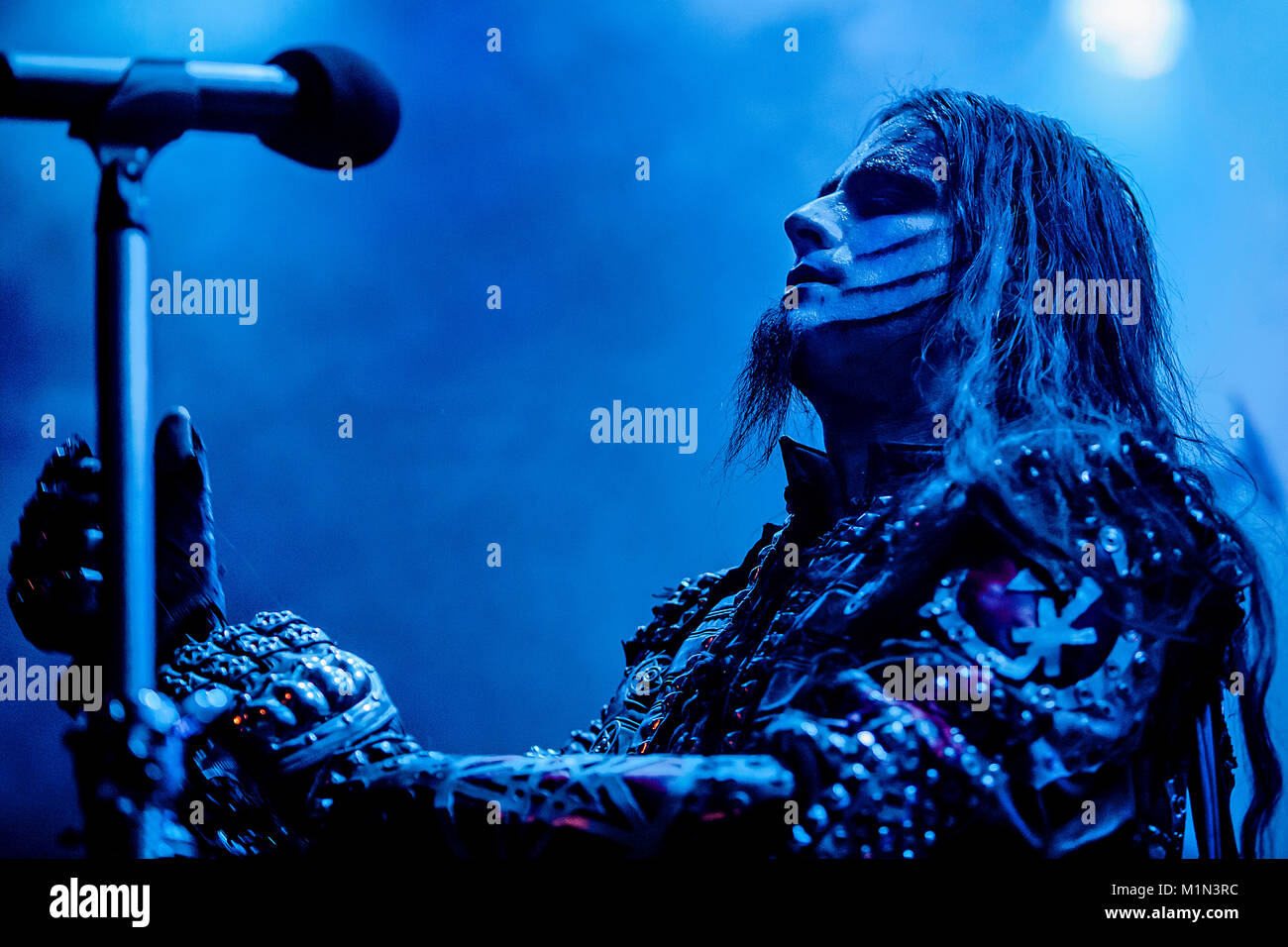 Shagrath of Norwegian metal band Dimmu Borgir performs on stage as News  Photo - Getty Images