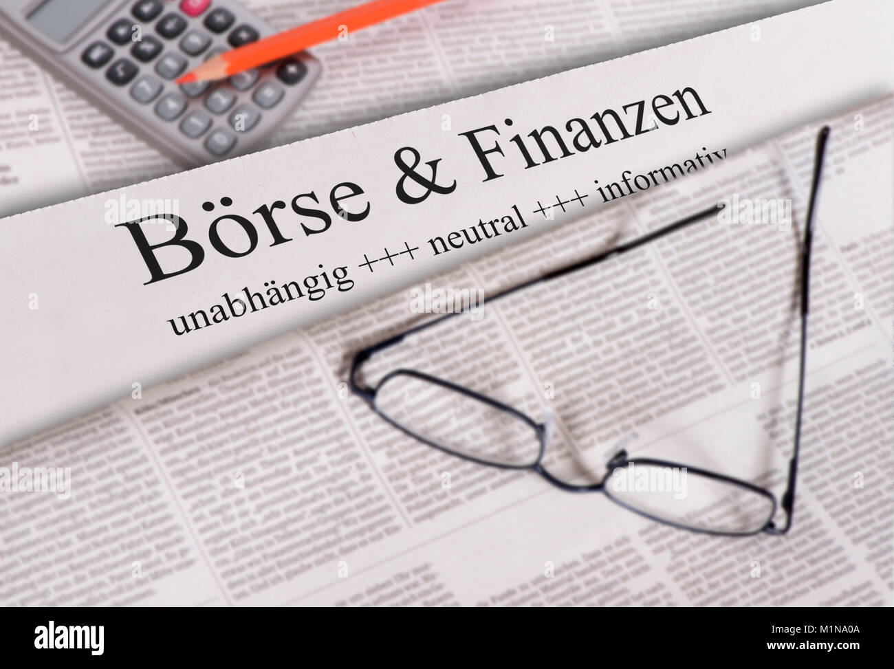 Zeitung mit Überschrift Börse & Finanzen Stock Photo