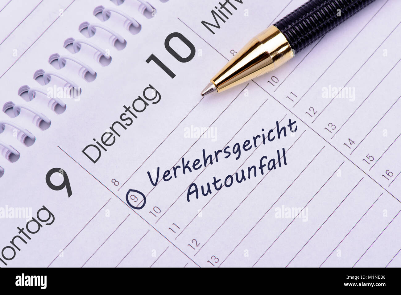 Verkehrsgericht für Autounfall Termin im Kalender Stock Photo