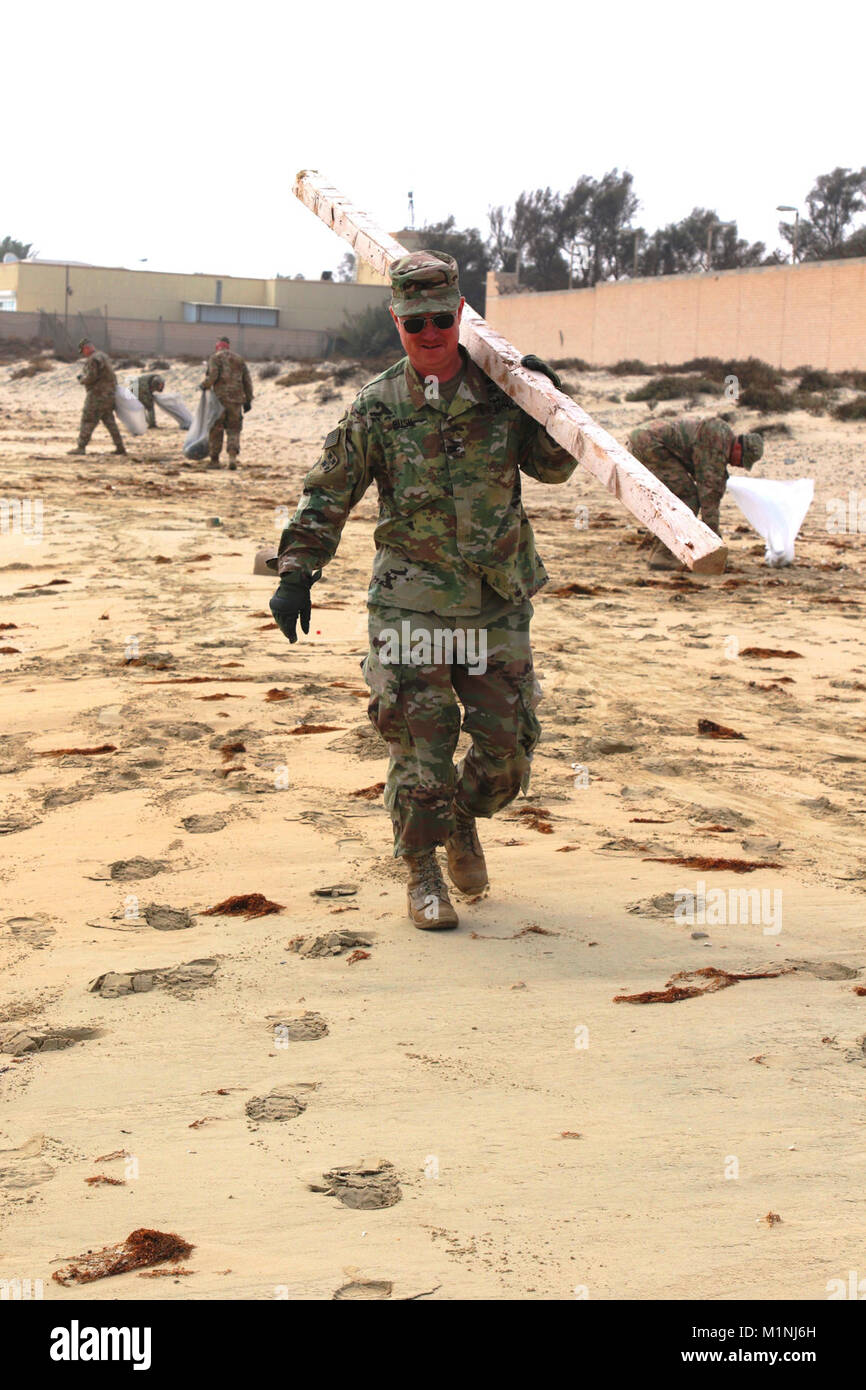 Camp patriot kuwait hires stock photography and images Alamy