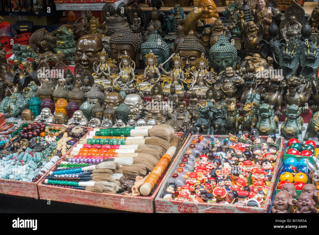 Hong Kong Antique market detail chinoiserie Stock Photo