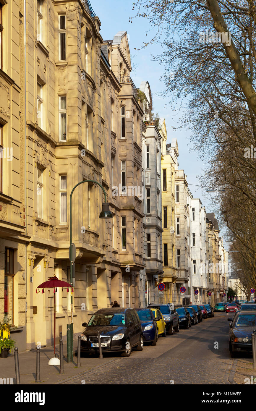 Germany, Cologne, houses at the Weissenburg street in the Agnes district. Deutschland, Koeln