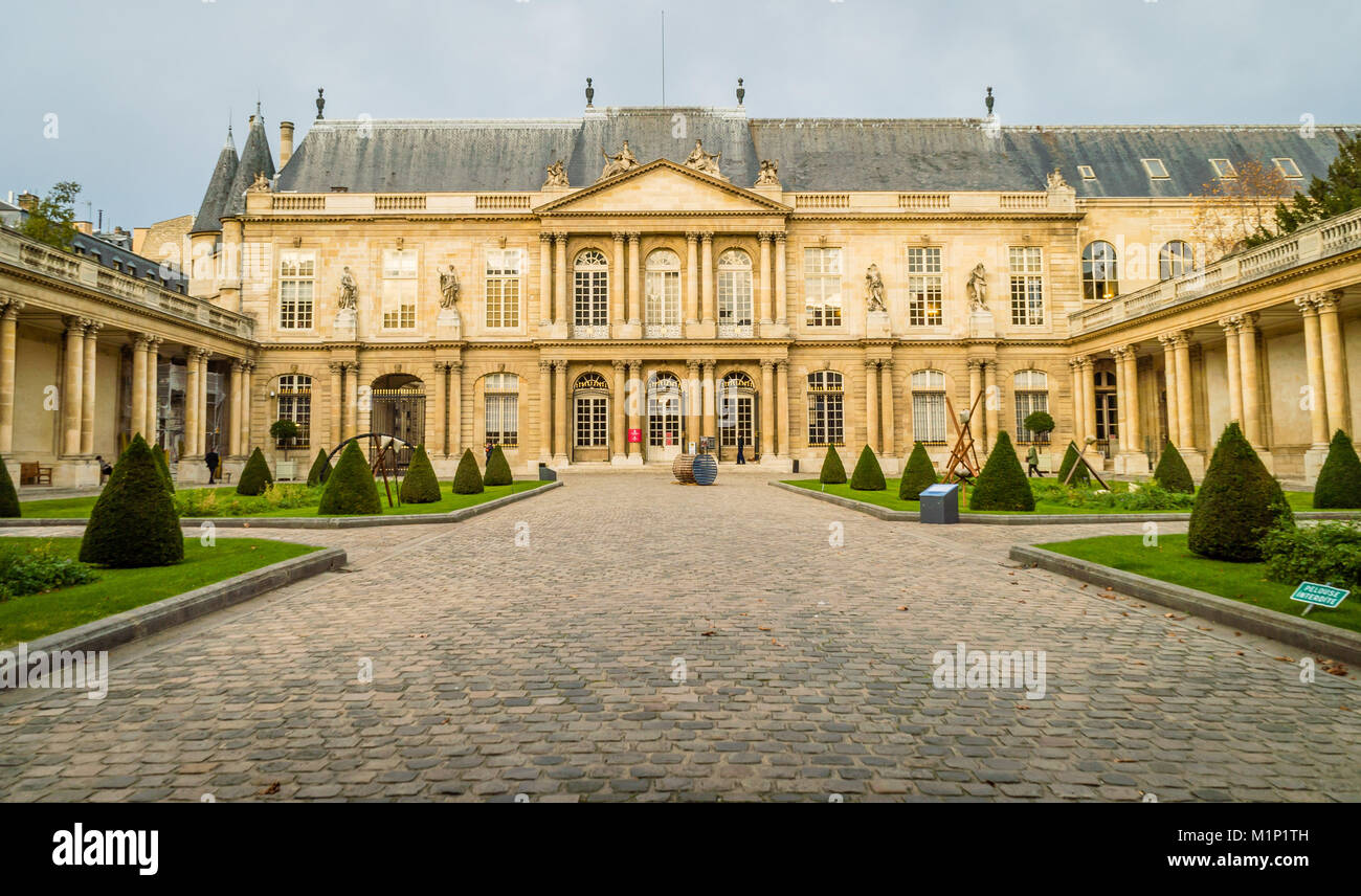 Outside view of Carnavalet museum in Paris Stock Photo