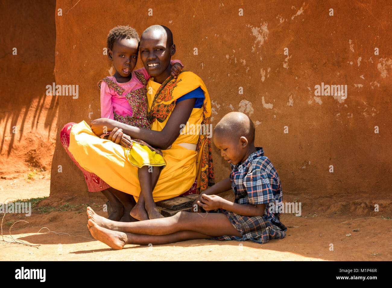 African Masai woman and children, Masai Mara, Kenya, East Africa, Africa Stock Photo