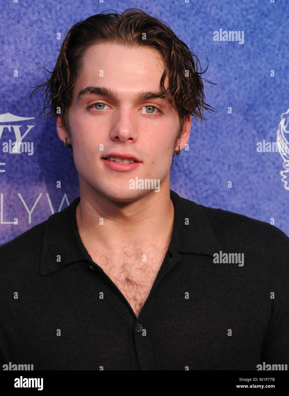 Modelteenwolf hi-res stock photography and images - Alamy