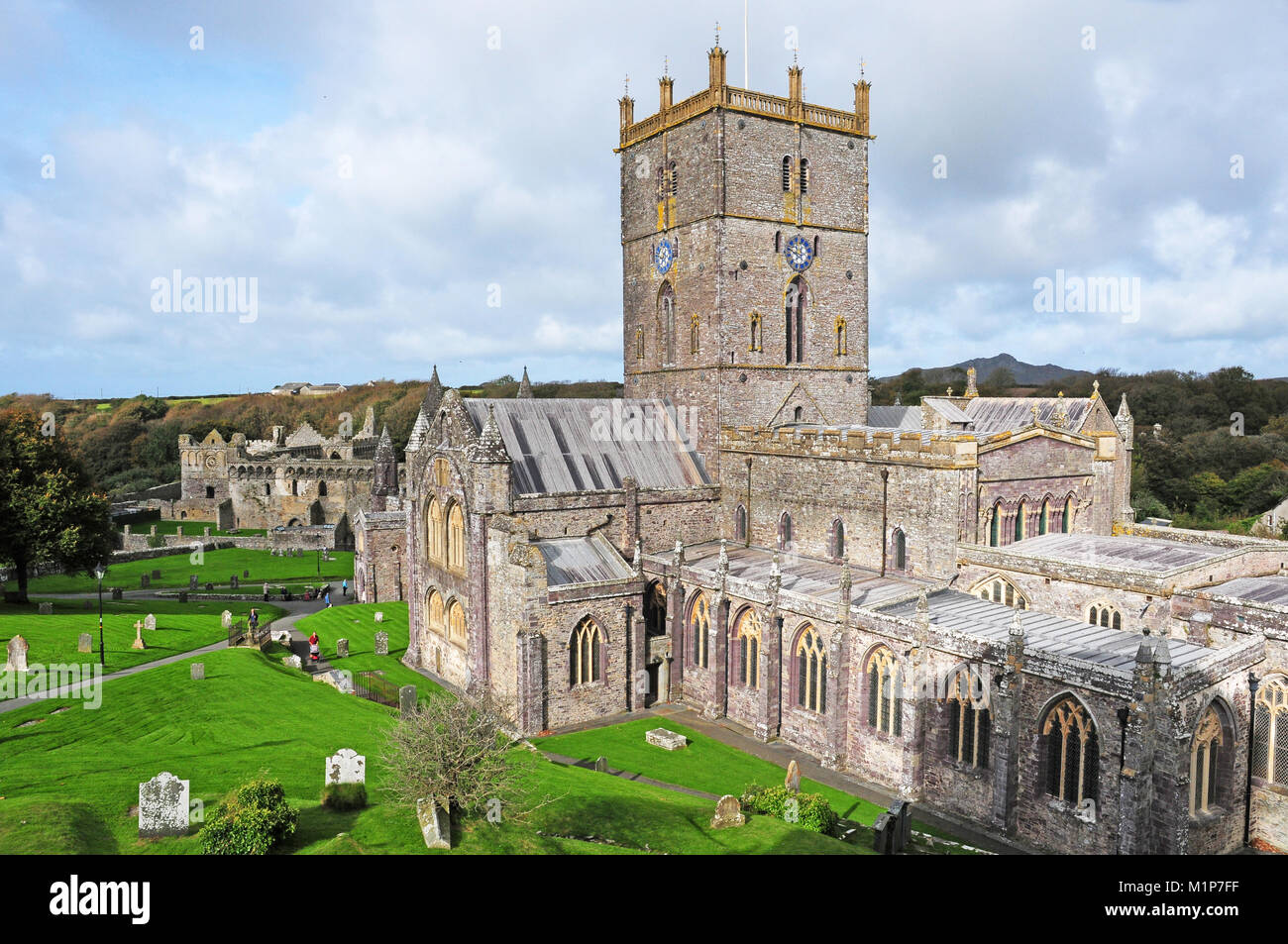 St.David's Cathedral and the Bishop's Palace, Pembrokeshire, from the gatehouse. Stock Photo