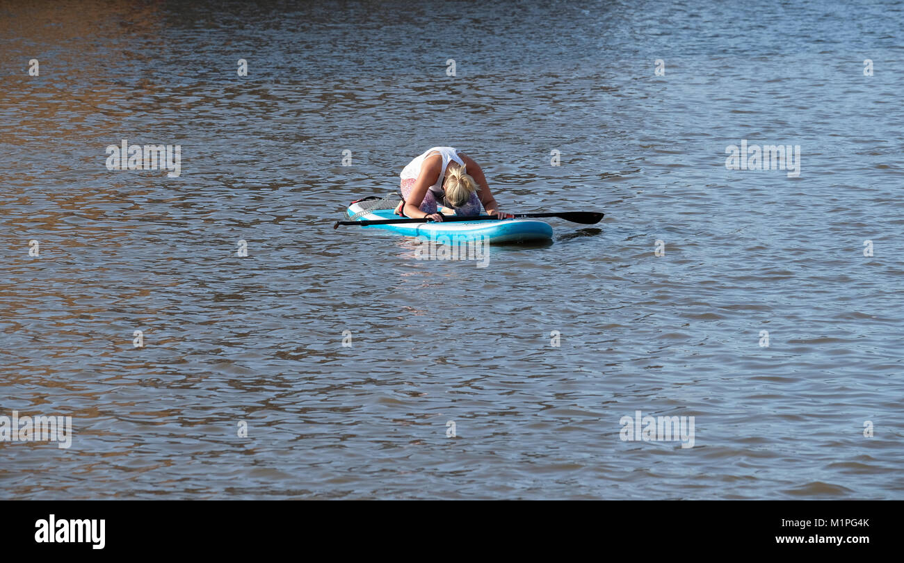 Paddle boarding and meditation class in Gloucester Docks Stock Photo