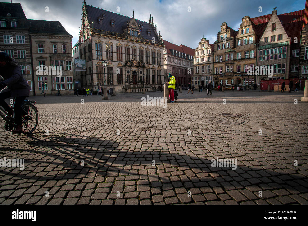 Daily life at The Am Markt, in the centre of historical Bremen, Germany