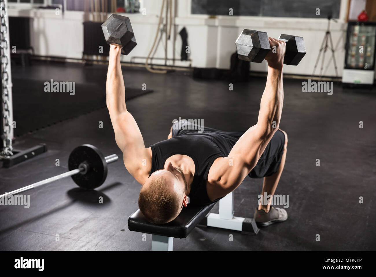 Chest fly exercise hi-res stock photography and images - Alamy