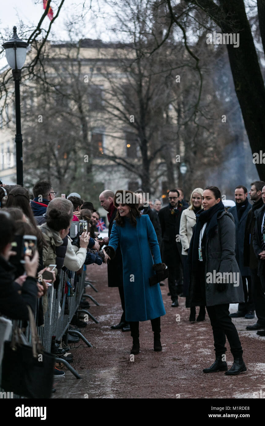 Oslo, Norway. 01st February, 2018. Their Royal Highnesses the Duke and Duchess of Cambridge visit the Princess Ingrid Alexandra Sculpture Park within the Palace Gardens in Oslo, Norway, accompanied by HM Queen Sonja of Norway and HRH Princess Ingrid Alexandra, as a part of their Tour of Norway 01st-02nd February. Credit: Gunvor Eline E. Jakobsen/Alamy Live News Stock Photo