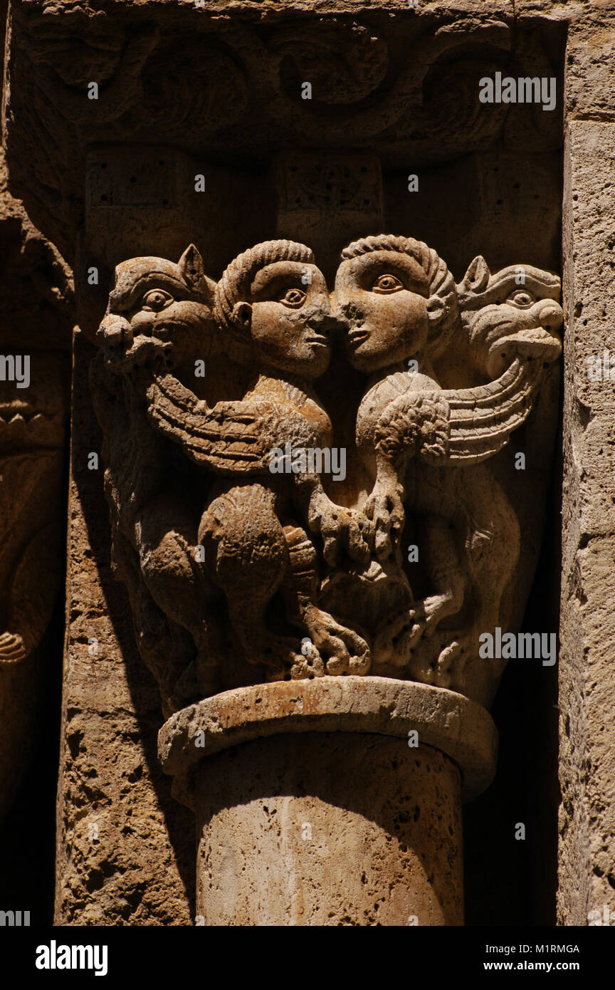 Romanesque art. Spain. 12th century. Saint Vincent church. Capital of the south facade. Besalu, Catalonia. Stock Photo