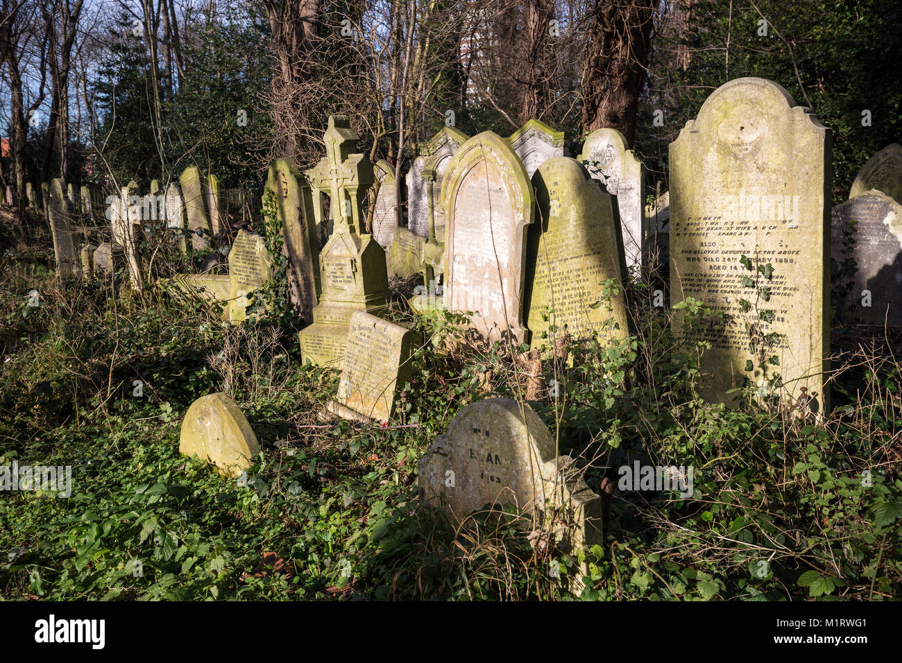 Tower Hamlets Cemetery Park in East London, UK Stock Photo Alamy