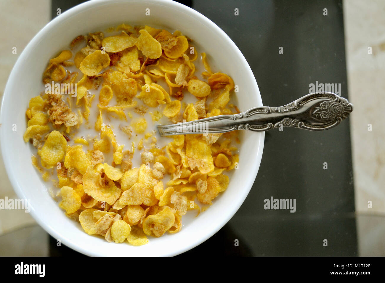 Fresh Breakfast Cereal Stock Photo - Alamy