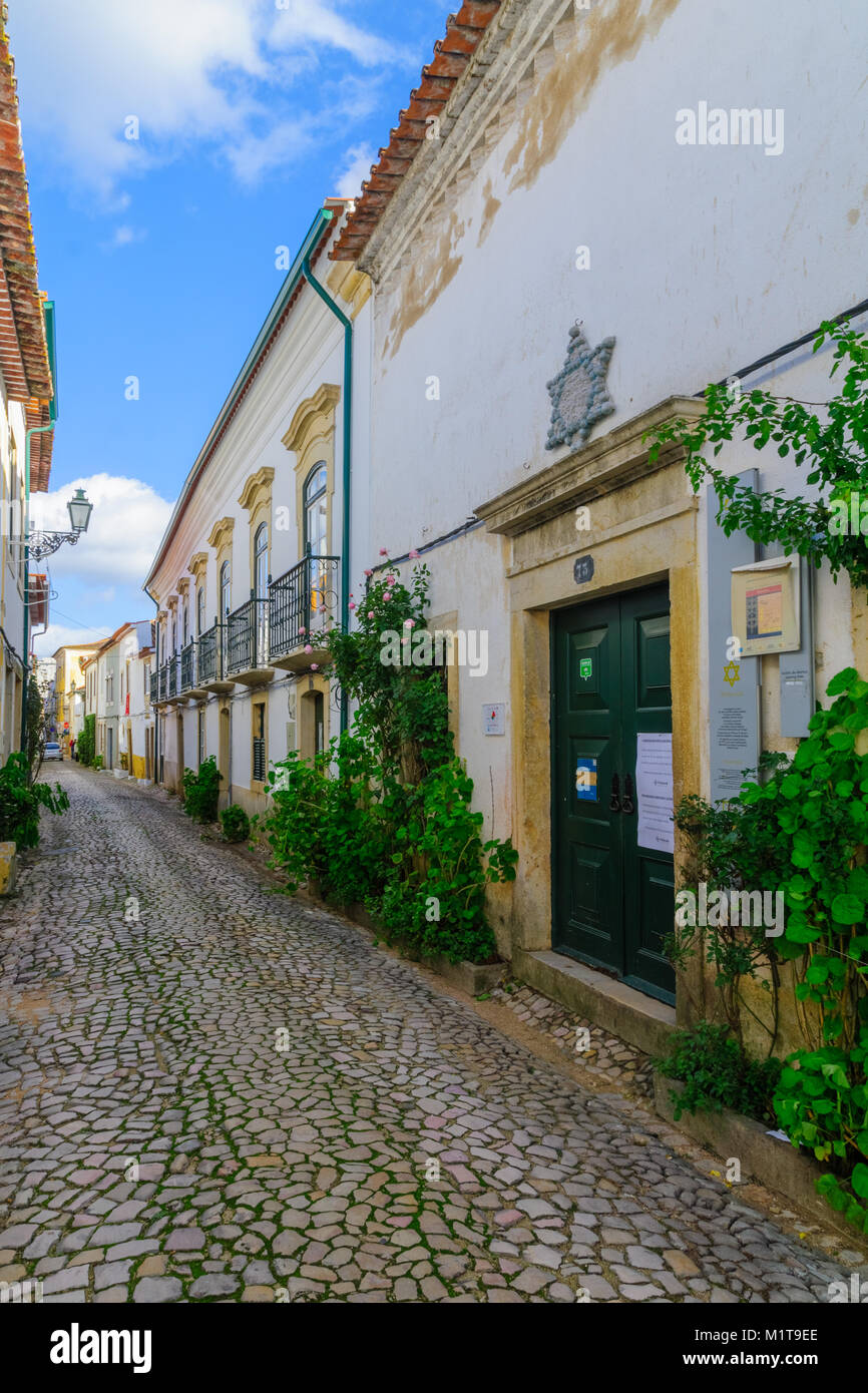 Tomar Synagogue Hi res Stock Photography And Images Alamy tomar-synagogue-hi-res-stock-photography-and-images-alamy