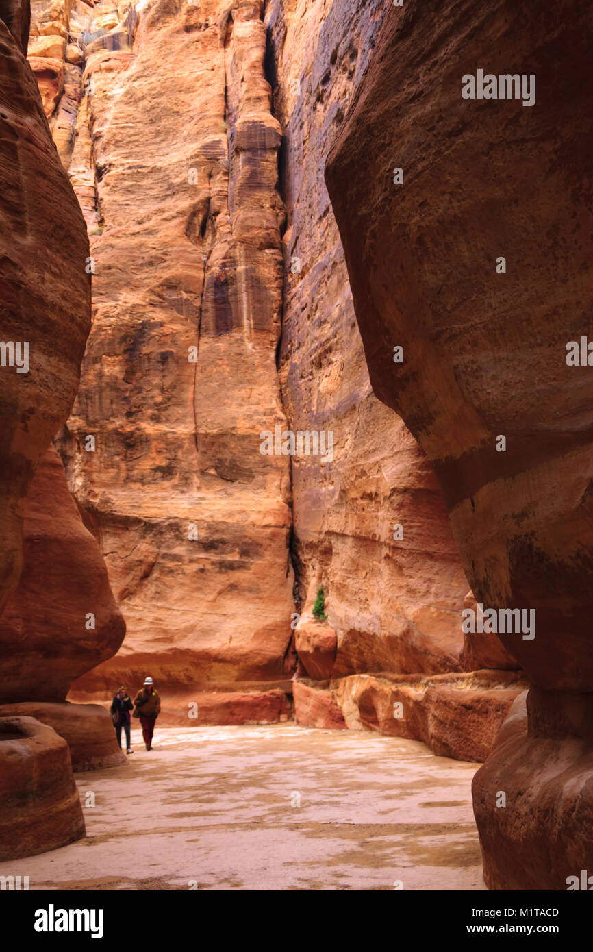 Red stone canyon hi-res stock photography and images - Alamy