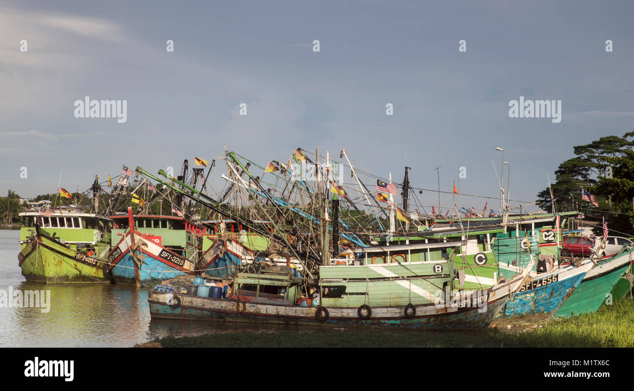 Fishing boats, Kuching Malaysia Stock Photo Alamy