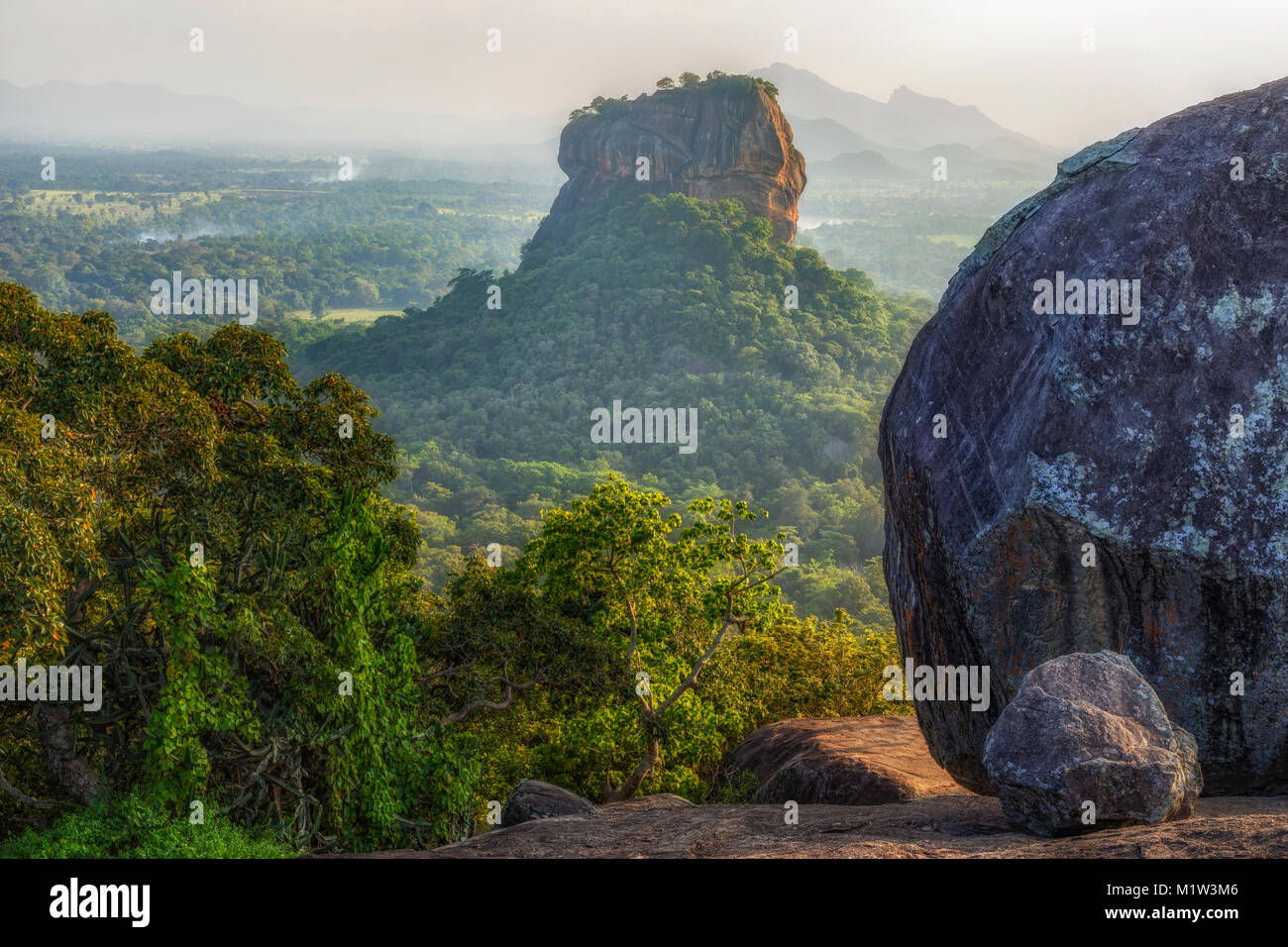 pidurangala rock sigiriya sri lanka