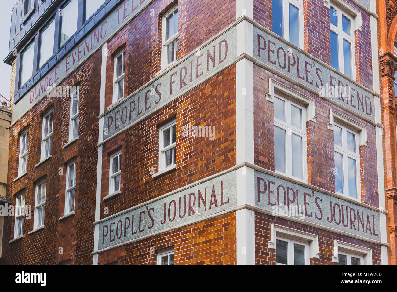 Dundee courier hires stock photography and images Alamy