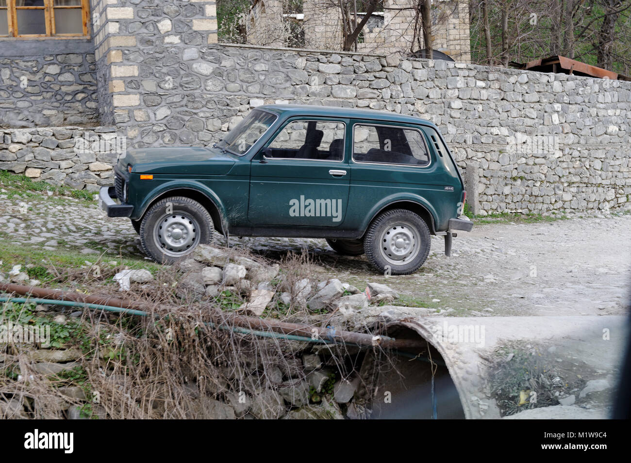 VAZ Lada Niva 4x4 jeep editorial stock image. Image of cabriolet - 37456759