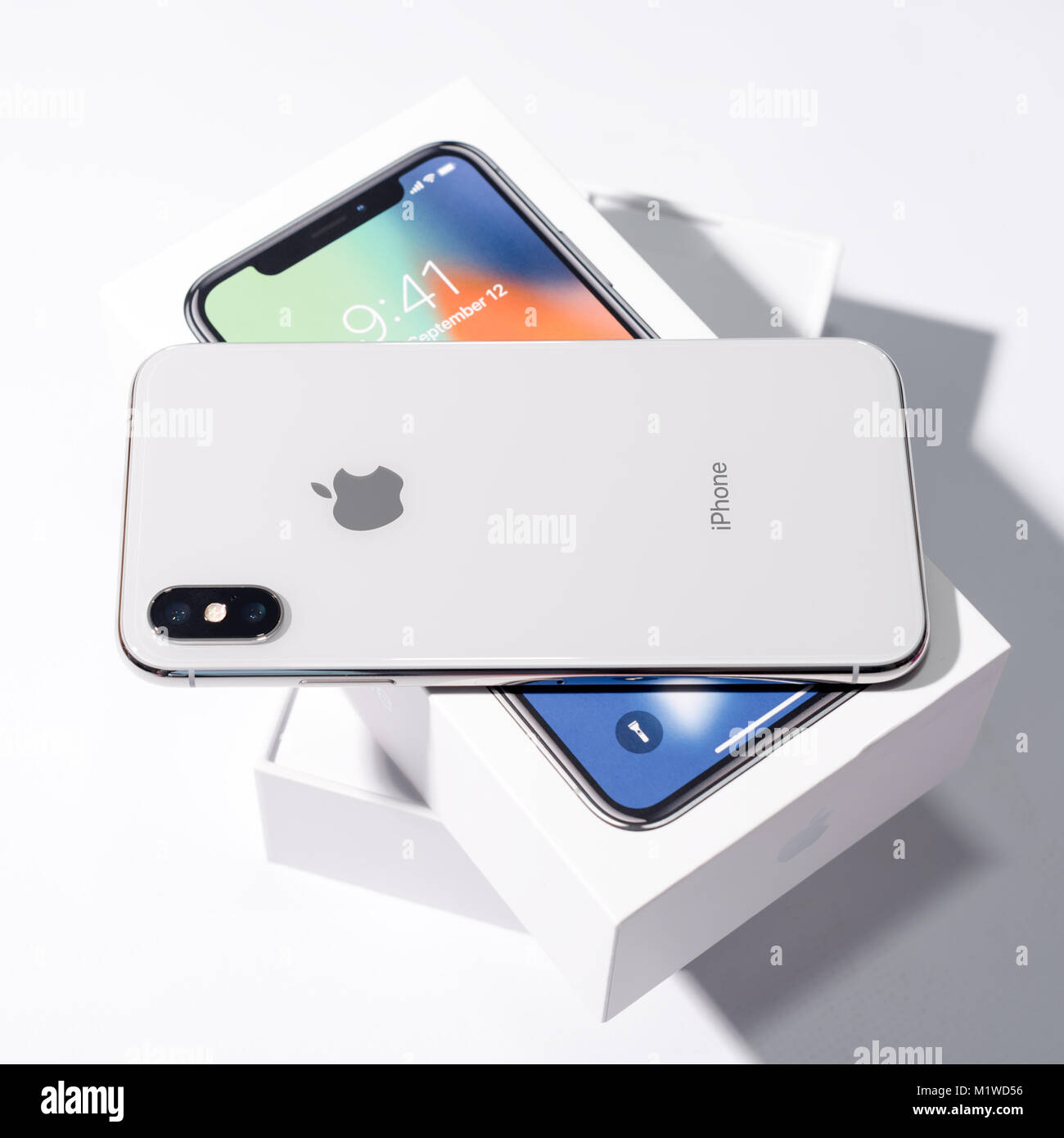 Apple iphone 10 box hi-res stock photography and images - Alamy