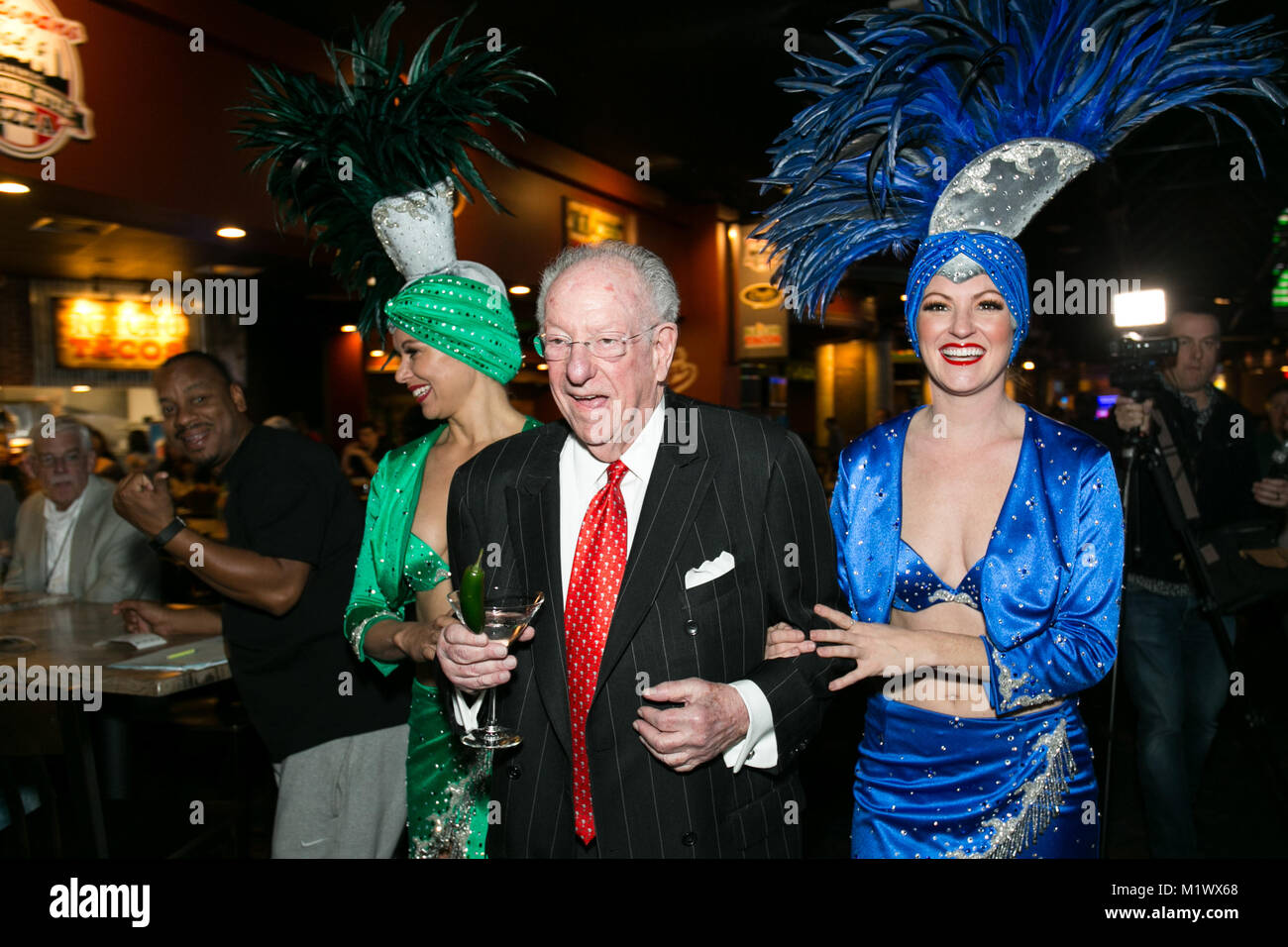 Las Vegas, NV, USA. 2nd Feb, 2018. Former mayor Oscar Goodman places his big game bet at Westgate Las Vegas SuperBook at Westgate Las Vegas Resort and Casino in Las vegas, NV on February 2, 2018. Credit: Gdp Photos/Media Punch/Alamy Live News Stock Photo