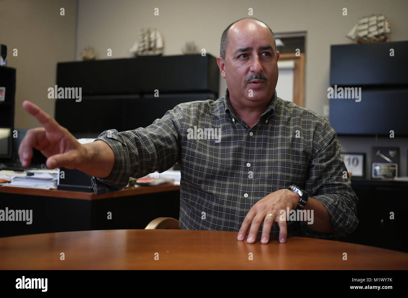 16 DE DICIEMBRE 2016 SAN JUAN, PUERTO RICO, ENTREVISTA A CARLOS ALBERTO FLORES, DESIGNADO SECRETARIO DE AGRICULTURA. FOTO:@ Photo via Newscom Stock Photo - Alamy 16 DE DICIEMBRE 2016 SAN JUAN, PUERTO RICO, ENTREVISTA A CARLOS ALBERTO FLORES, DESIGNADO SECRETARIO DE AGRICULTURA. FOTO:@ Photo via Newscom Stock Photo - Alamy