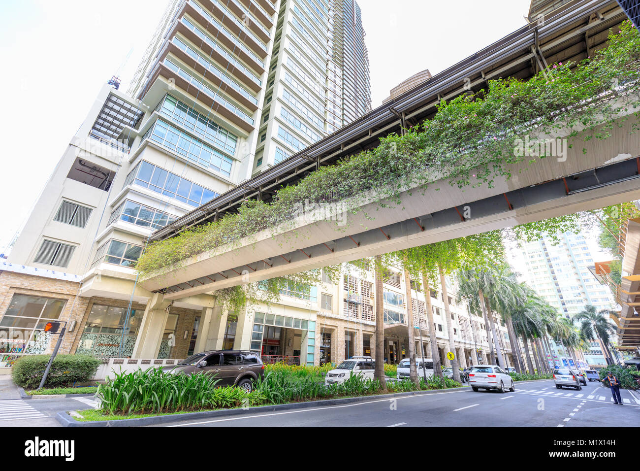 Makati Metro Manila Philippines Sept 2020 Greenbelt Luxury Upscale Mall –  Stock Editorial Photo © MikeEdwards #412504884