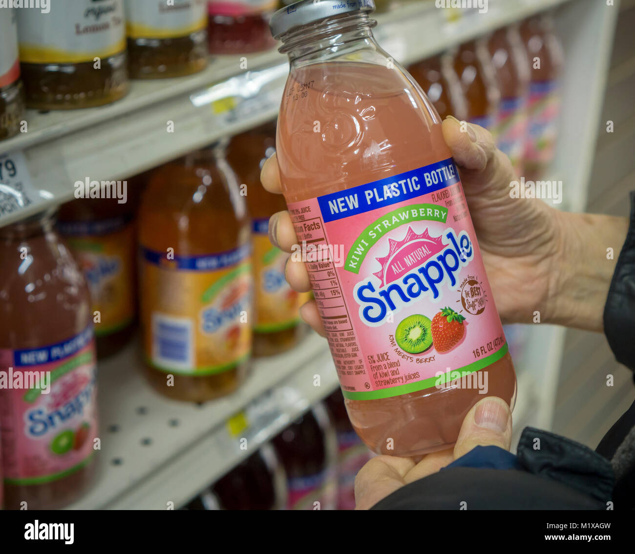 Snapple strawberry kiwi flavor hires stock photography and images Alamy