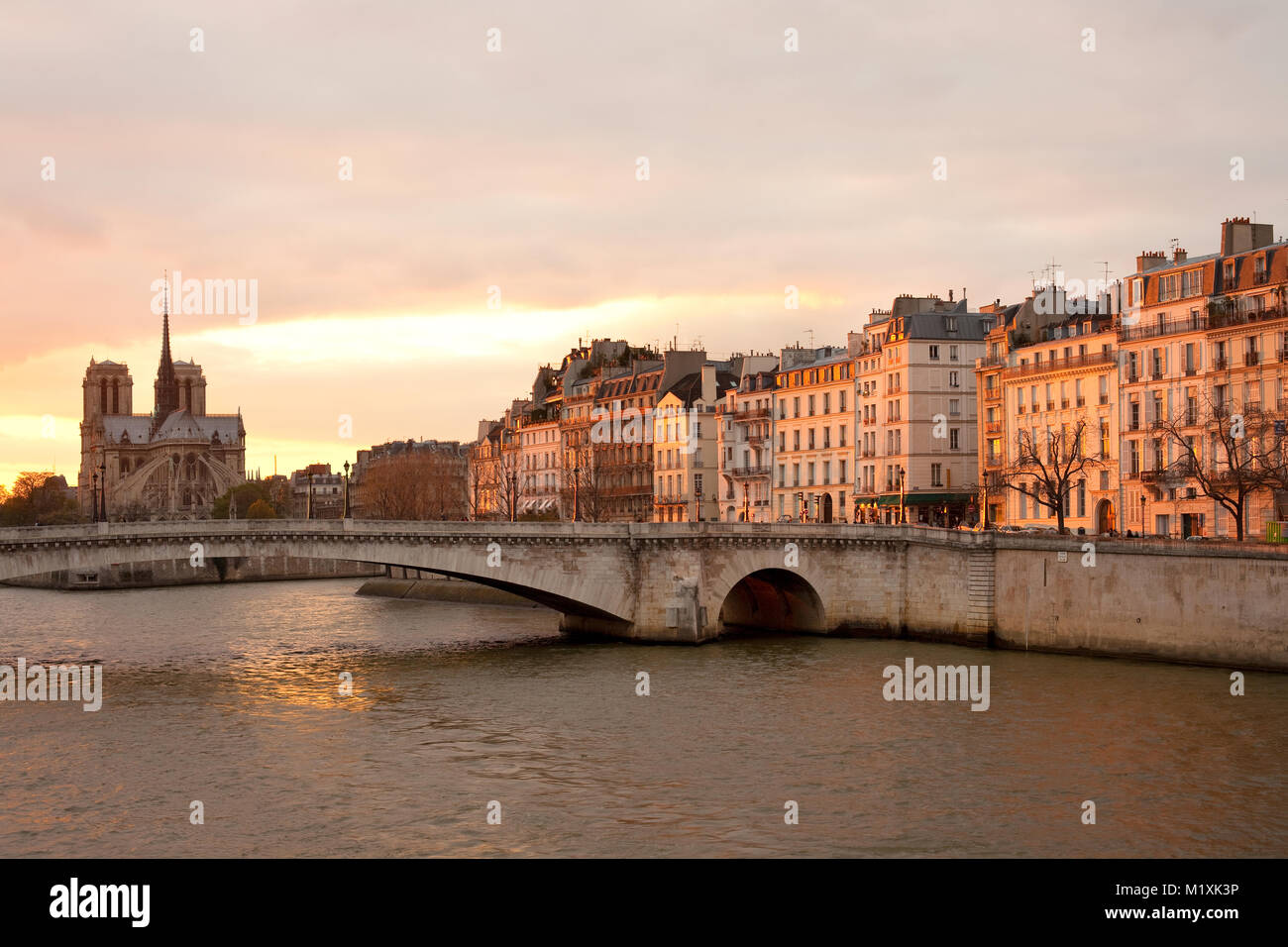 Apartments on Ile Saint Louis, Notre Dame Cathedral on Ile de la Cite