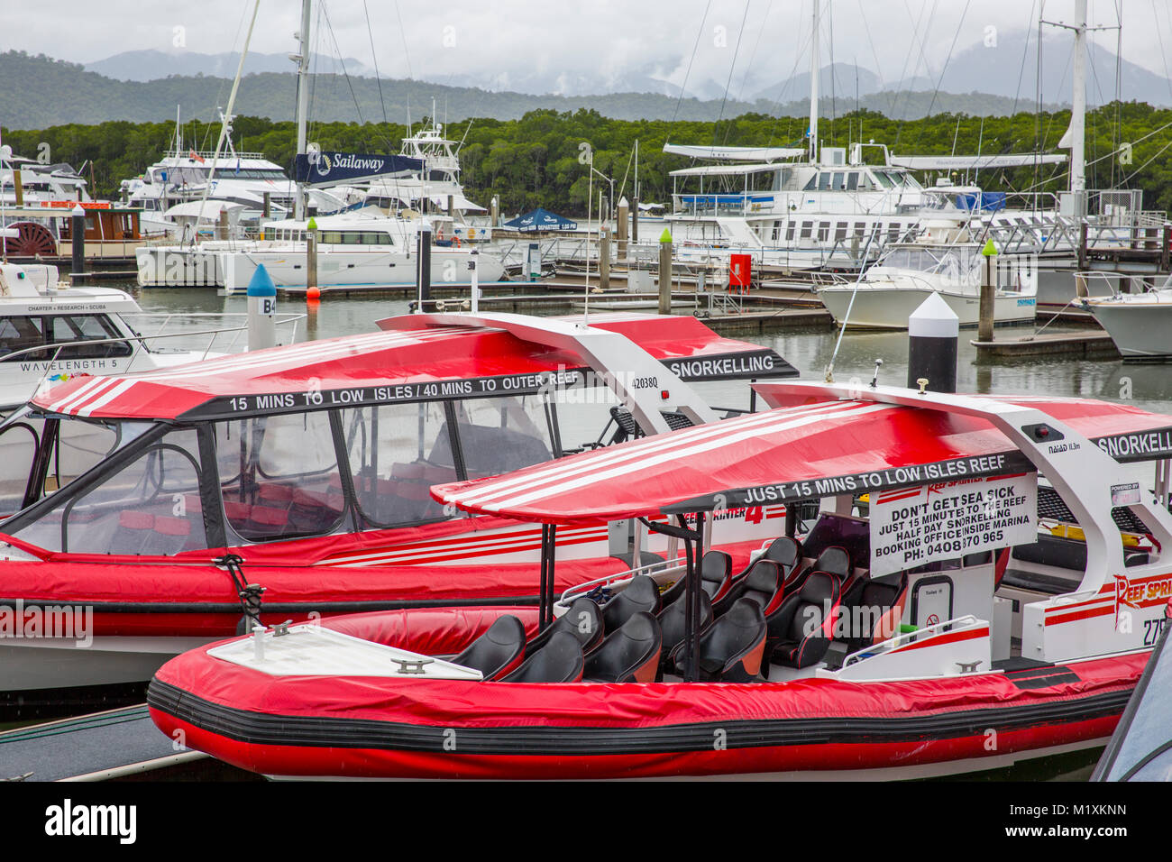 fast boat reef port douglas australian sprinter stock photos australian sprinter fast boat reef port douglas australian sprinter stock photos australian sprinter