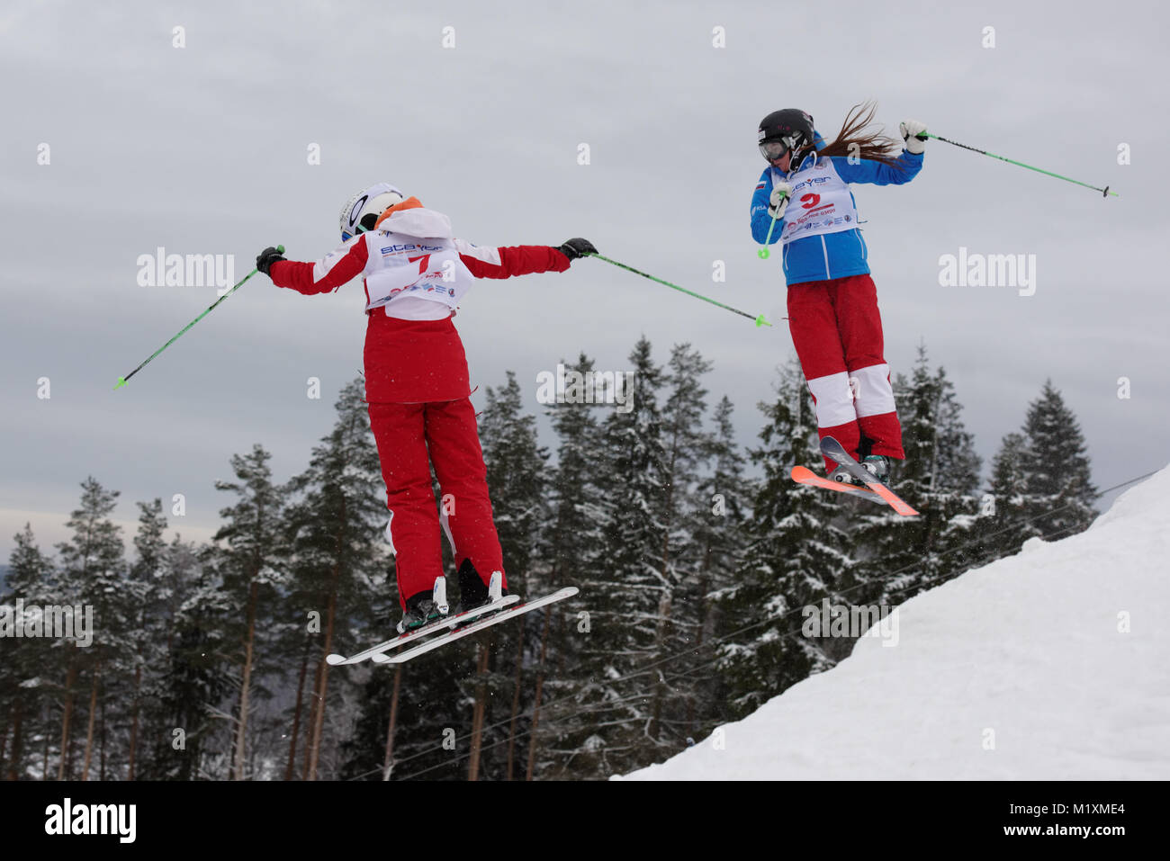 Women ski jump hires stock photography and images Alamy