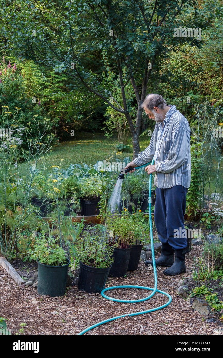 Gardening clothes hi-res stock photography and images - Alamy
