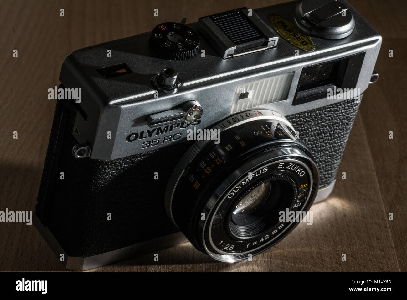 A 1970's Olympus film Camera. 36mm fil, Olympus 35RC Stock Photo - Alamy