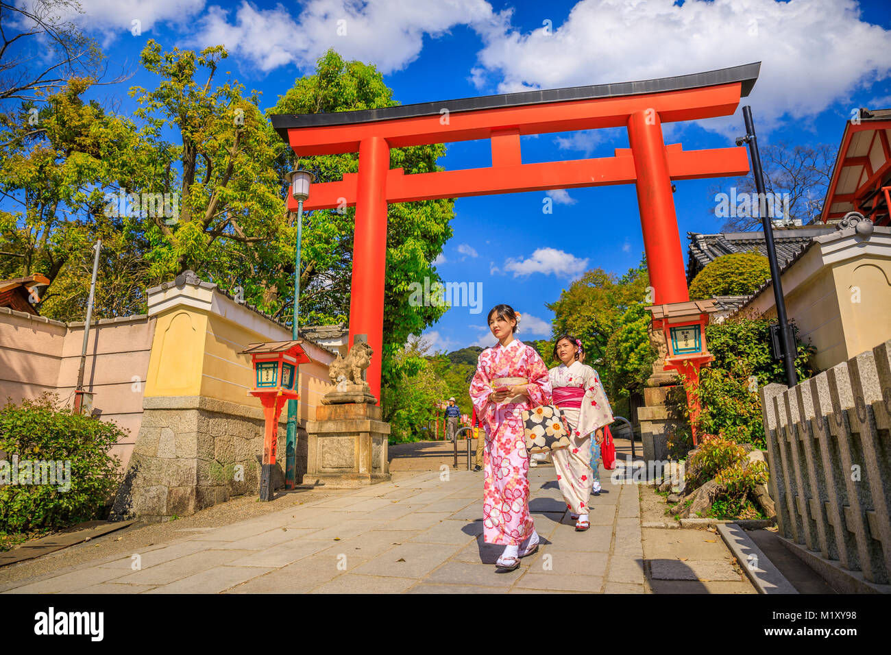 Torii Gate of Yasaka Shrine Stock Photo - Alamy