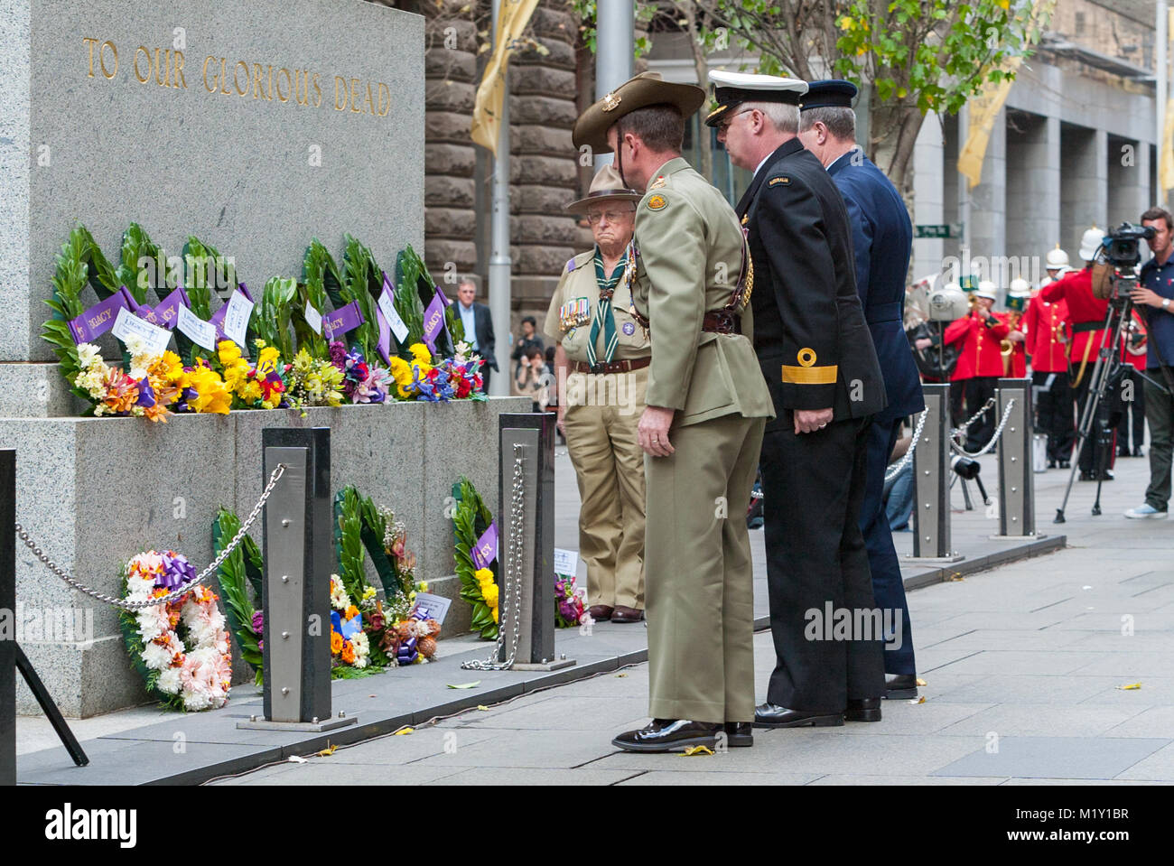 Legacy Week is launched at Martin Place in Sydney Australia for 2006. The popular annual event is well-known throughout Australia for the badge sellers who collect funds from the public to assist Australia's returned services staff and their relatives. Pictured: senior members of the ADF (Australian Defence Force) lay wreaths at The Cenotaph in Martin Place, Sydney. Stock Photo